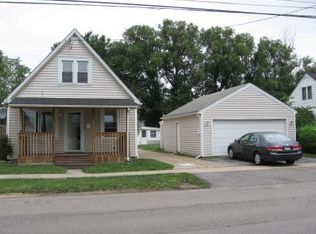 174-176 Clover Pl, Buffalo, NY 14225