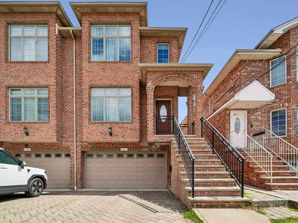 229B E Columbia Ave, Palisades Park, NJ 07650