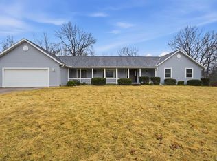 6 Woodhaven Ct, Metamora, IL 61548