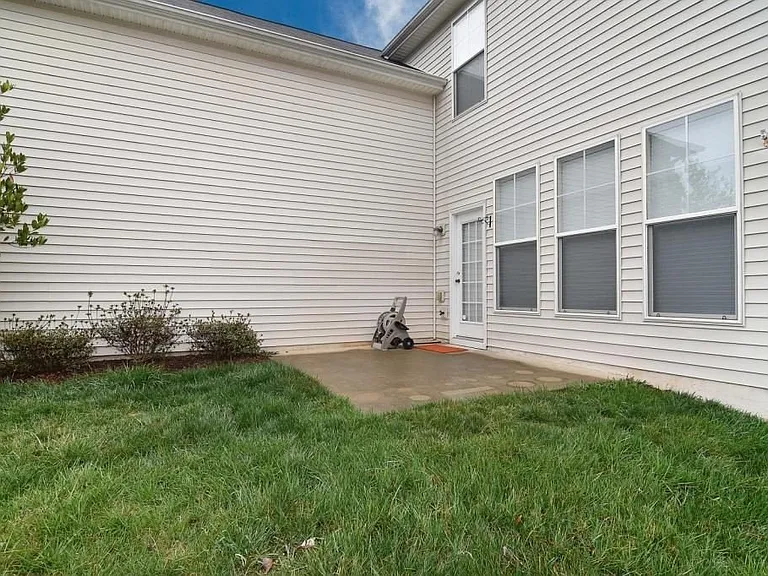 15607 Chipping Dr — Photo 21