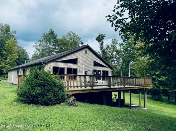 120 Plymouth Ln, Meshoppen, PA 18630