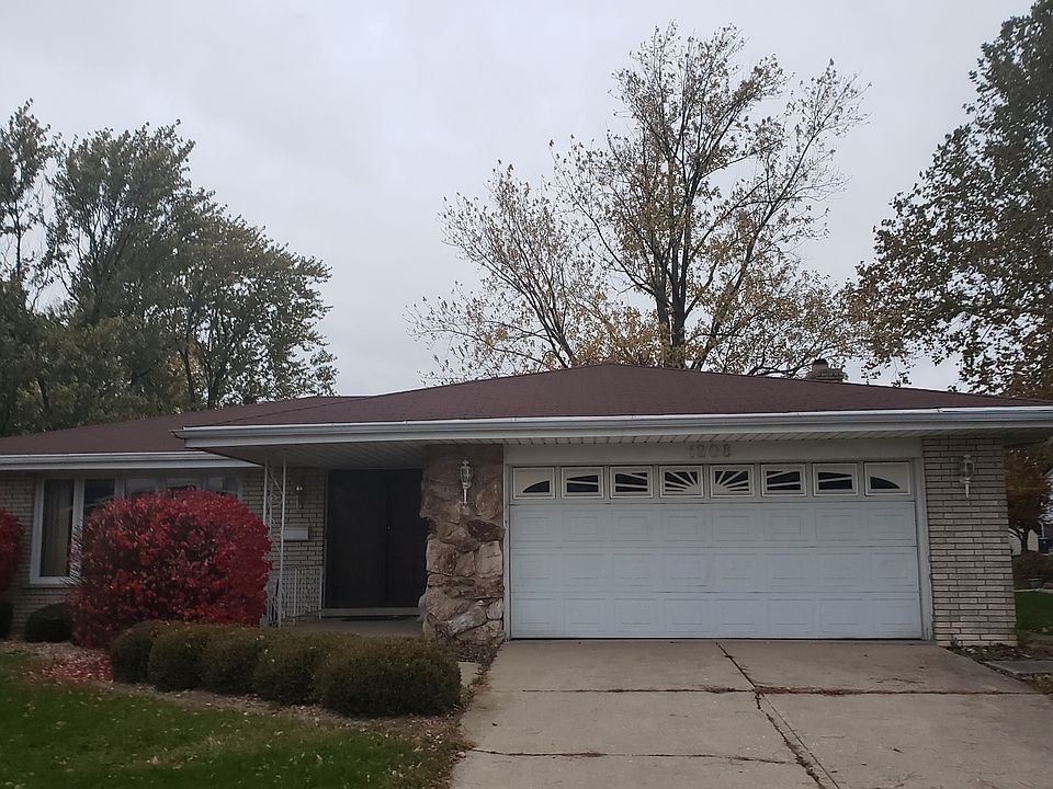 1st image of 1208 E 172nd St
