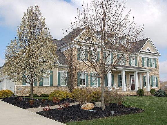 2nd image of 1942 Woodland Hall Dr