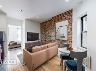 427 E 73rd St, New York, NY 10021