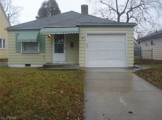 543 Darlington Dr, Bedford, OH 44146