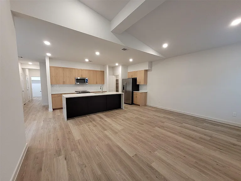 2509 Appian Way #B — Photo 10