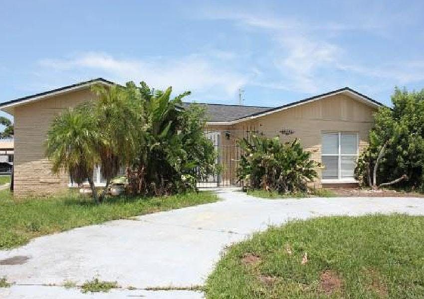 1st image of 13701 Garris Dr