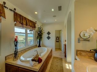 2889 Venezia Ct, Chino Hills, CA