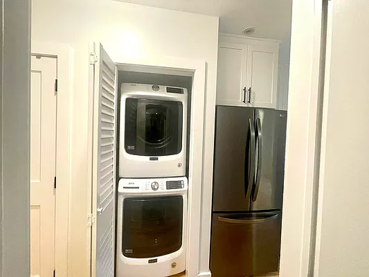 Rented by A P Realty Group NY LTD | media 31