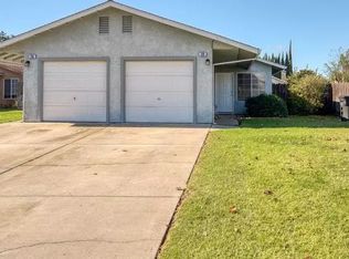230 Ventanas Ave #1, Oakdale, CA 95361