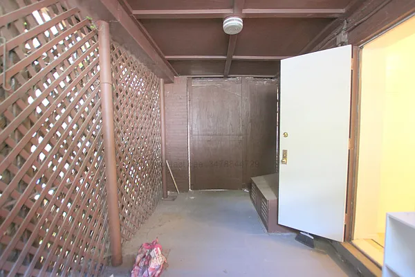 Rented by Corcoran | media 18