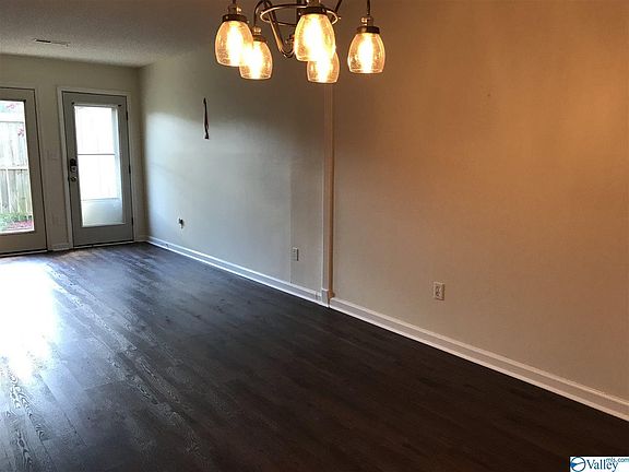 5th image of 6958 Steeplechase Dr NW