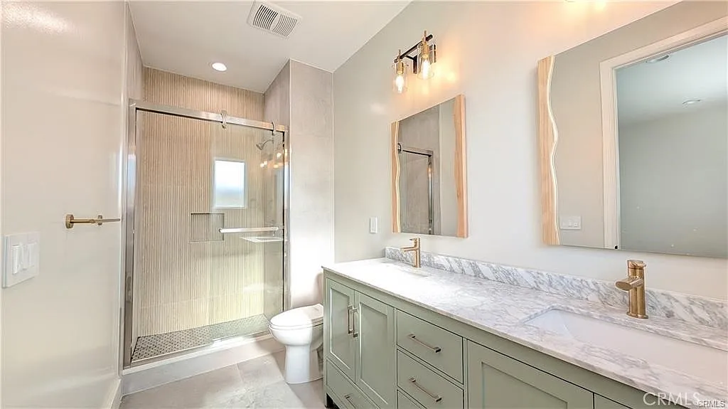 3 bed, 1000 sqft, $2,950 — Photo 4