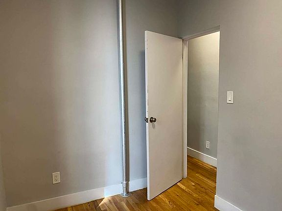 5th image of 124 E 103rd St #15A