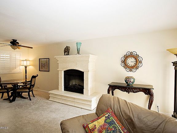 4th image of 520 W Clarendon Ave Unit D3