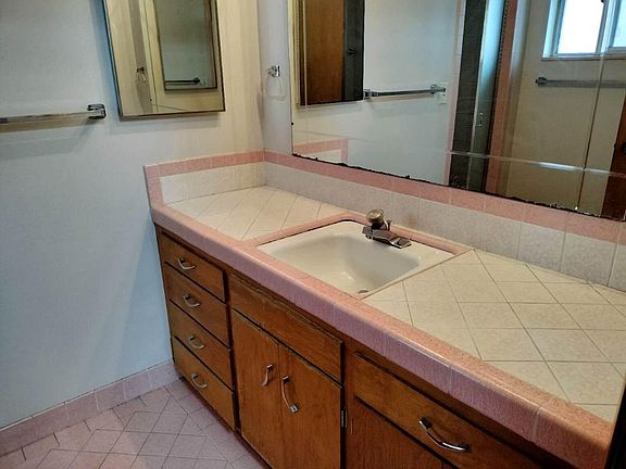 5th image of 6540 24th Ave NW APT 6