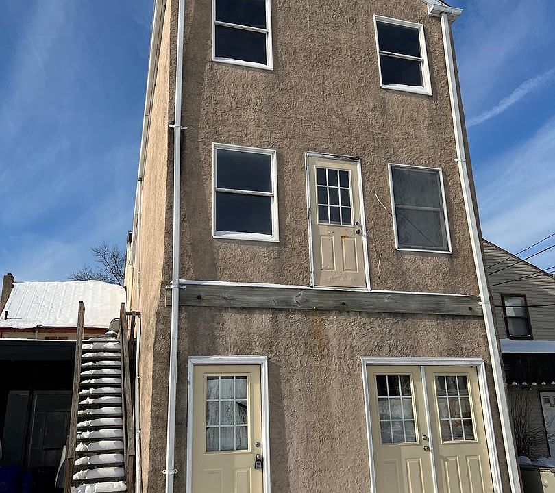 2nd image of 231 High St