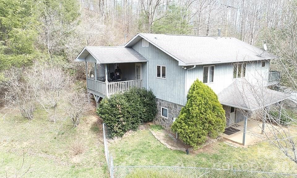 1st image of 133 Ambria Dr