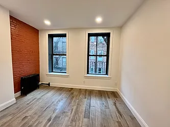 Rented by Best Apartments North Inc