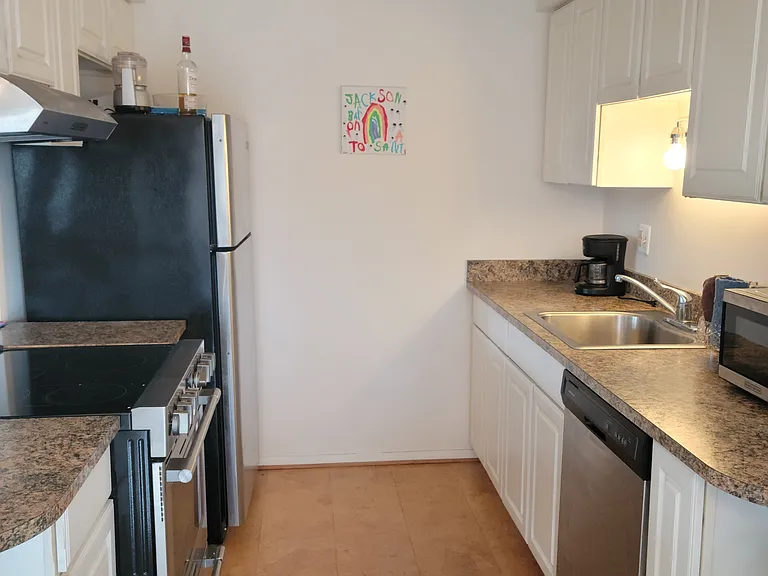 34720 E Lake Dr — Photo 5