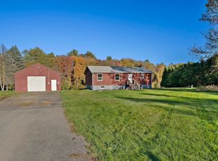 91 Cedar St, Middleboro, MA 02346