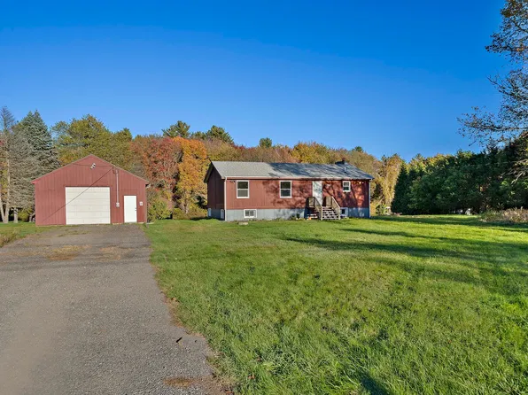91 Cedar St, Middleboro, MA 02346