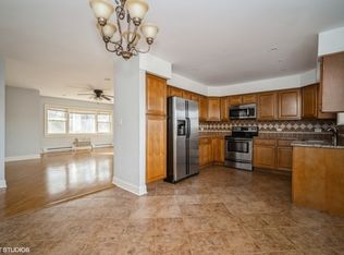 1337 1st St, Northbrook, IL