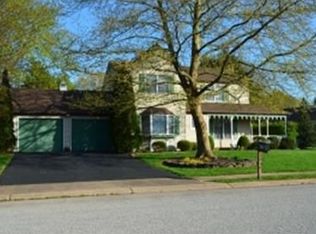 1920 Shiloh Dr, York, PA 17408