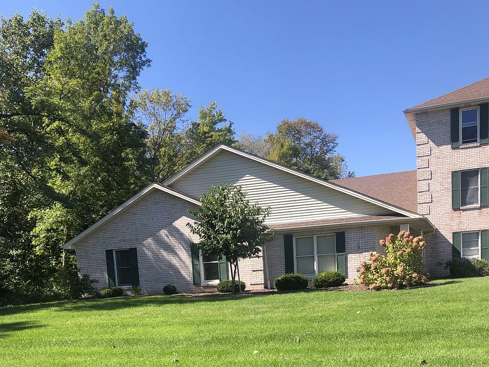 1st image of 7404 Eisenhower Dr
