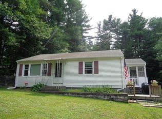 24 Huguenot Rd, Oxford, MA 01540