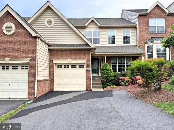 43261 Somerset Hills Ter, Ashburn, VA 20147