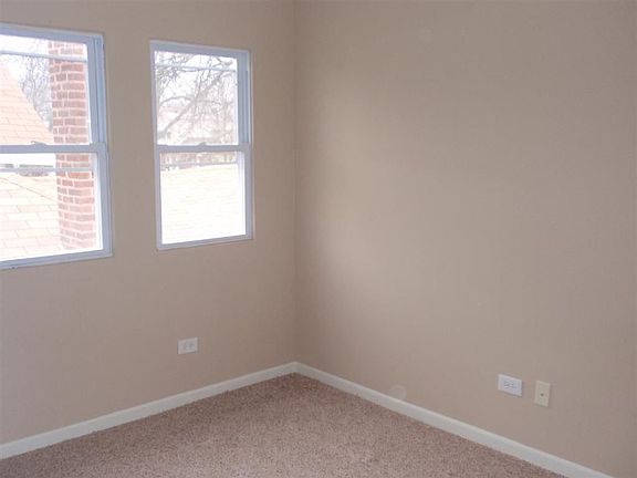 2nd image of 1318 N Mason Ave
