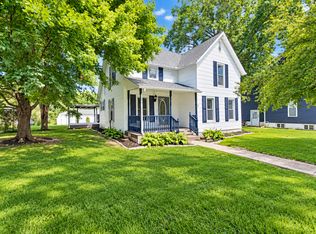 206 W Sangamon St, Fisher, IL 61843