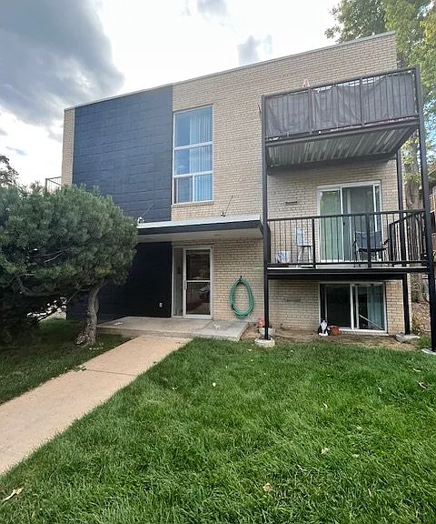 2495 S York St #101 — Photo 1