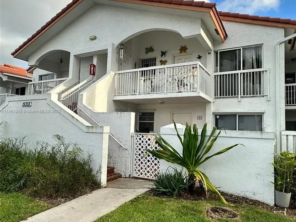 15355 SW 76th Ter APT 207, Miami, FL 33193