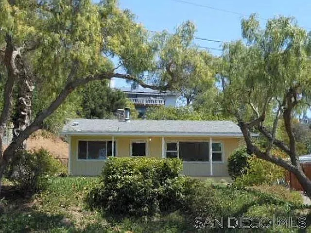 Building Photo - 191 Ocean View Dr