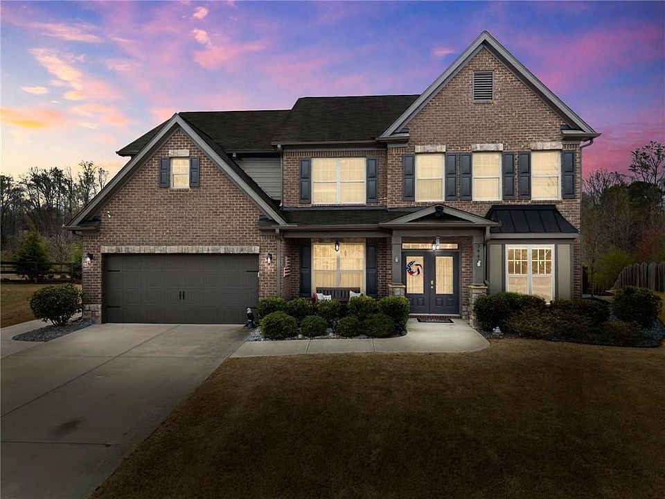 1st image of 5440 Bristlecone Pine Way