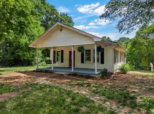 165 Jewell Rd, Spartanburg, SC 29302