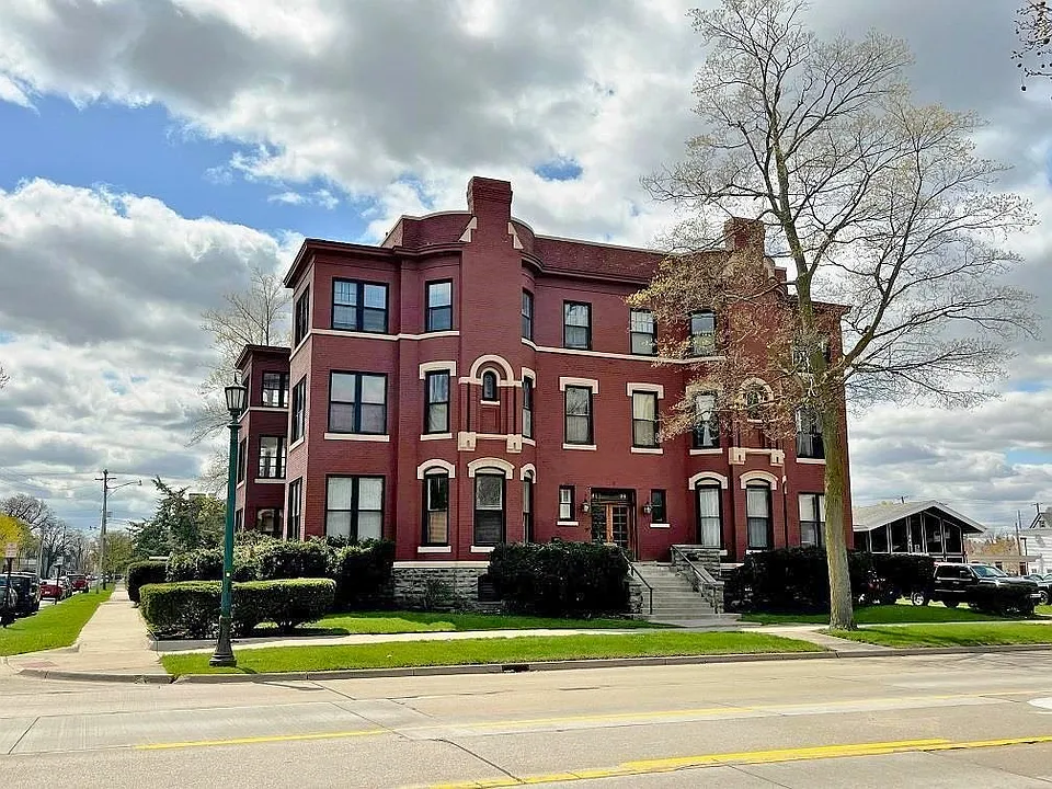 814 Center Ave #A