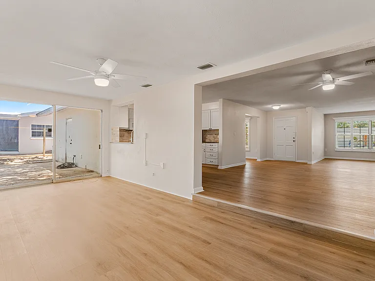 2236 Habersham Dr — Photo 21