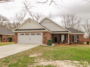 20 Grove Cir, Statesboro, GA 30458