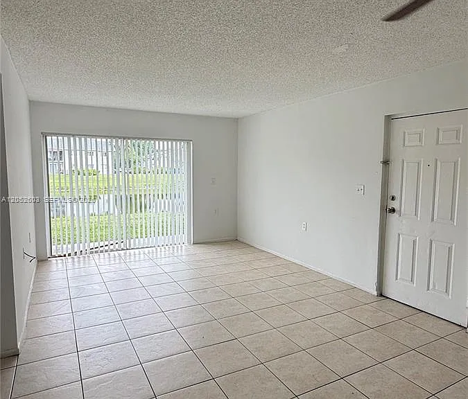 1163 Lake Terry Dr #J — Photo 7