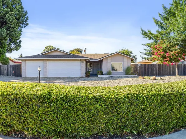 3060 Great Falls Way, Sacramento, CA 95826
