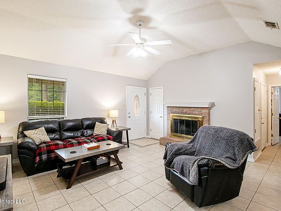 2nd image of 2205 Dolphin Dr