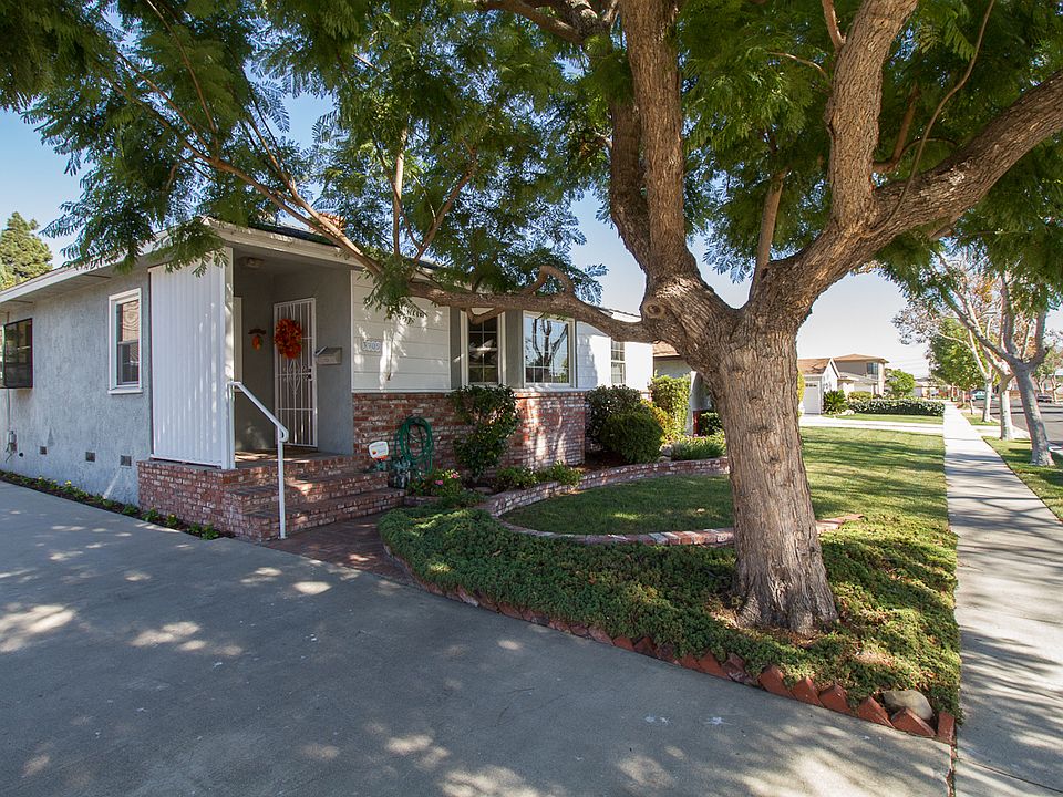 1st image of 3905 W 183rd St