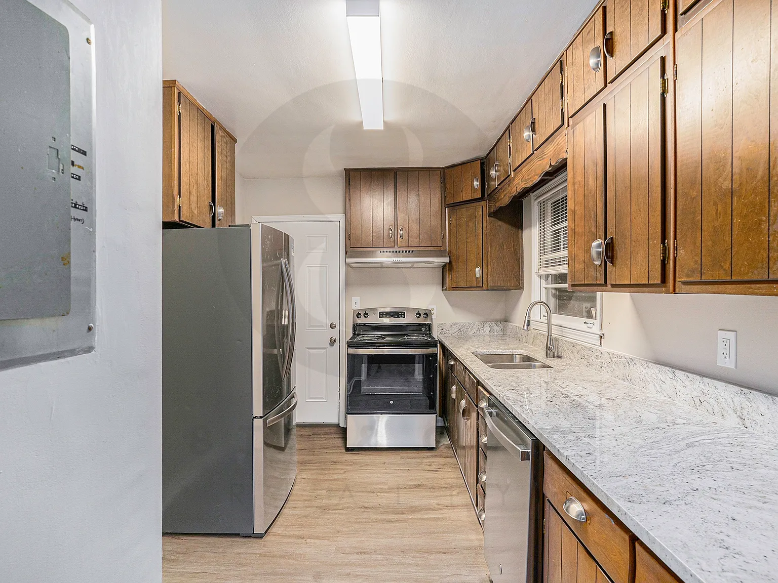 4 bed, 1212 sqft, $1,795 — Photo 4