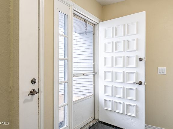 3rd image of 2510 W Village Dr