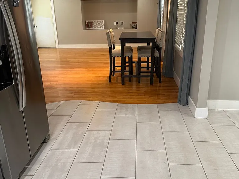 1215 Westlawn Dr — Photo 3