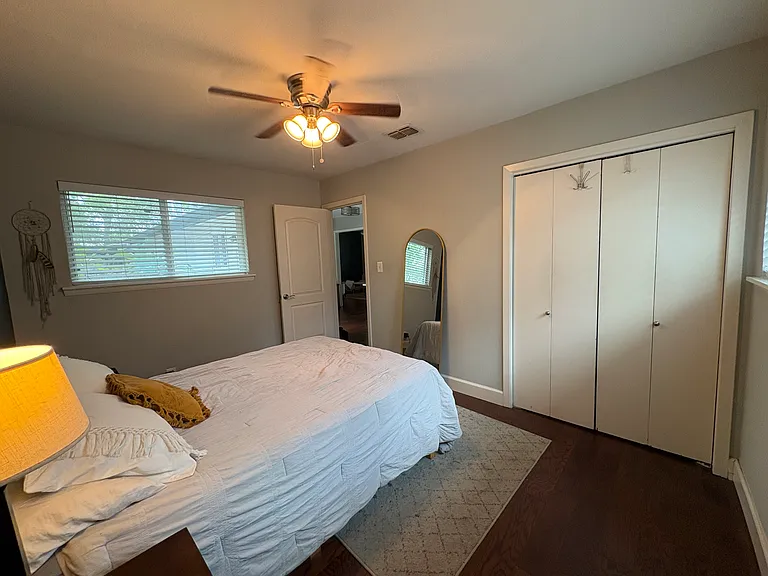 Back bedroom