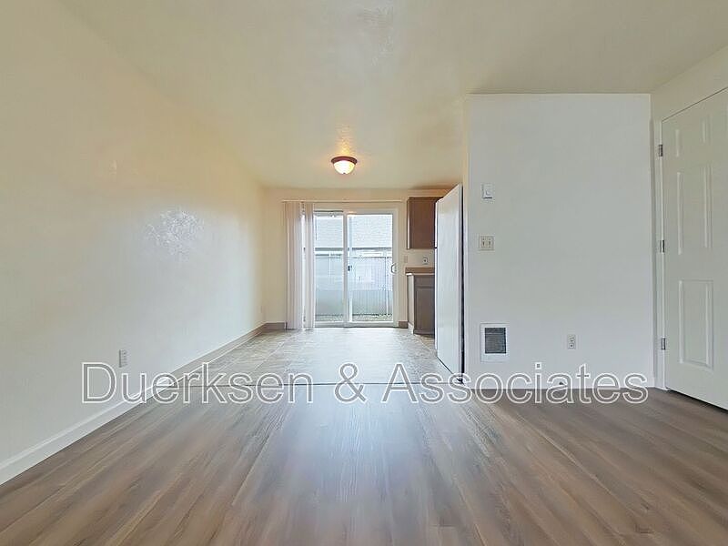 2563 SW Pickford St APT C, Corvallis, OR 97333 Zillow